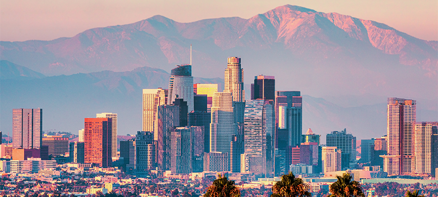Pursue your MBA in Los Angeles and gain hands on experience in the field of management, finance, marketing, etc.